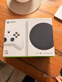 Xbox Series S , 512 gb con controller  perfetta