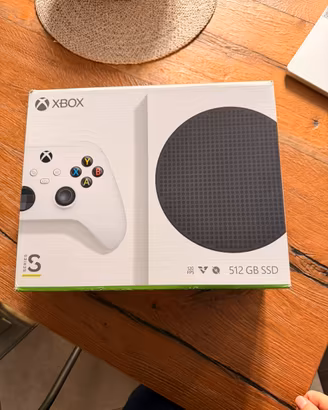 Xbox Series S , 512 gb con controller  perfetta