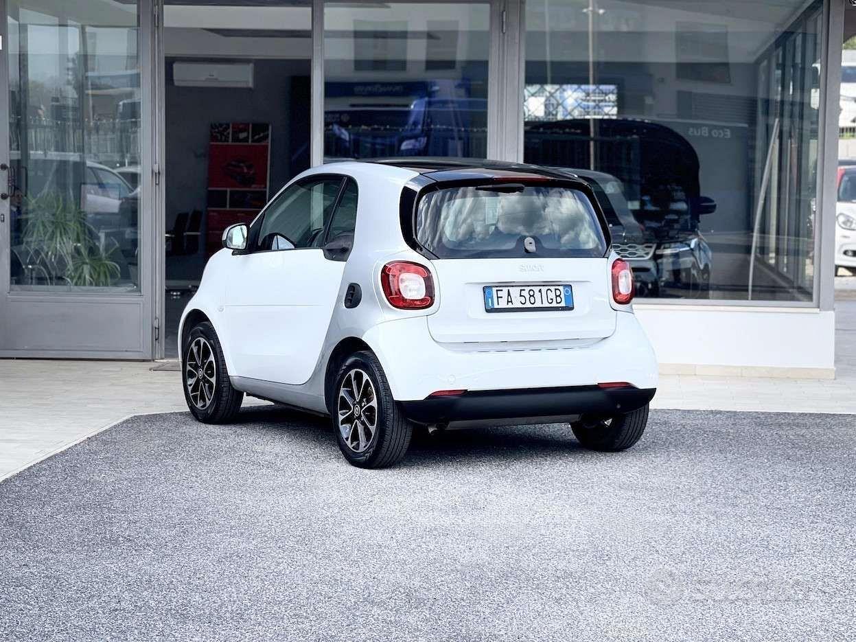 Smart Fortwo 2015 photo 4