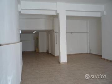 Locale commerciale C1