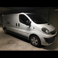 Opel Vivaro 2500 aut doppia porta scorrevole