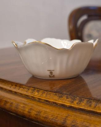 Ciotolina in porcellana vintage