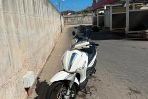 Piaggio Beverly Sport Touring i.e. ABS 350 2014
