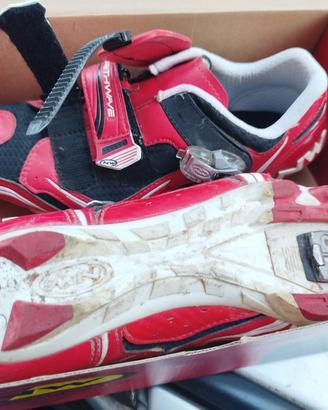 Scarpe da bici Northwave Striker 43 con pedali
