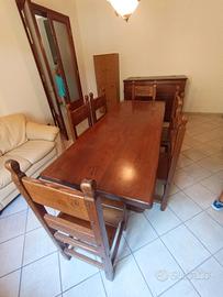 tavolo e sedie in legno massello 