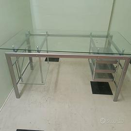 Scrivania ufficio vetro e metallo pari al nuovo