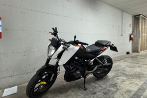 Ktm Duke 125 Abs