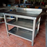 tavolo acciaio 3 ripiani