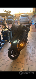 Yamaha Tmax