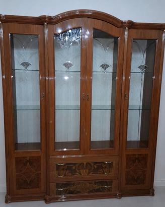 Mobili stile classico contemporaneo