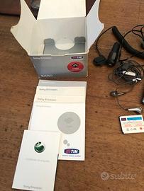 Sony Ericsson K660i funzionante con accessori