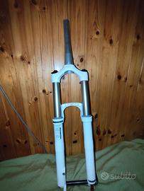 RockShox Revelation RL - Sistema Dual Position