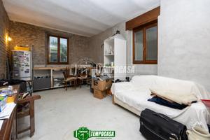 2 LOCALI + STUDIO, SENZA SPESE CONDOMINIALI E POST
