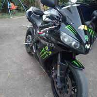 Yamaha R1 modello s1 