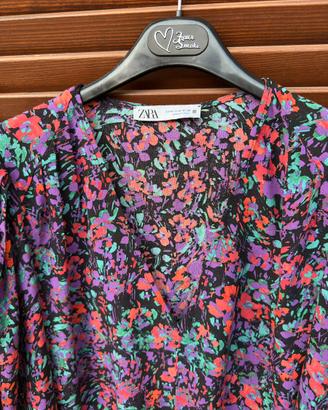 Vestito da Donna Zara di Colore Nero a Fantasia