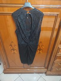 vestito di pizzo con coprispalle 