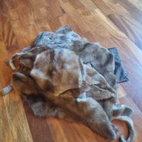 Visone ritagli pelle 