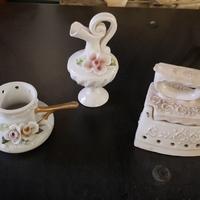 5 oggetti in ceramica e rame