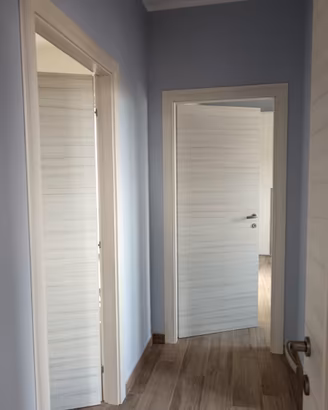 Porte pronte Spissu finestre persiane prezzo top
