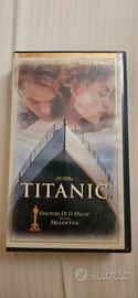 CASSETTA TITANIC ORIGINALE 1999 NUOVA