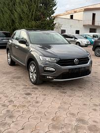 Volkswagen T-Roc 1.0 TSI Business BlueMotion Techn