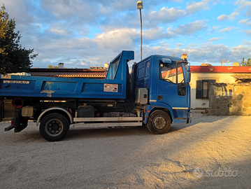 Camion Iveco Eurocargo scarrabile