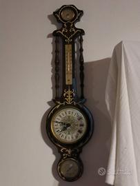 Orologio  d'epoca   a  Muro