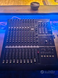 Mixer Regia Yamaha N12