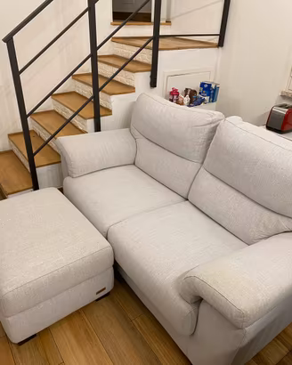 Divano Poltrone & Sofà 180x95 con pouf