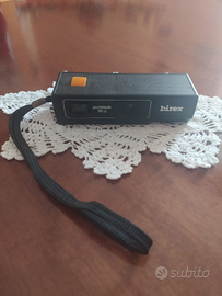 Vecchia macchina fotografica analogica "Birex"110p