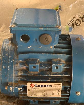 Motore per compressore 380v