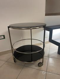 Tavolinetto rotondo porta bevande