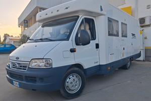 Camper FIAT Ducato LAIKA EcoVip R718 2.800 JTD 145