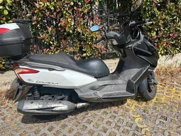 Kymco Downtown 300i (2011)