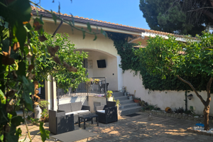 Villetta a pochi passi dal mare