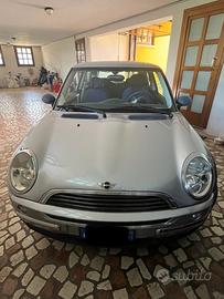 Mini minor  anno 2002