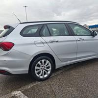 Fiat Tipo 1.4 T-Jet 120CV GPL SW Lounge-EURO 6b-