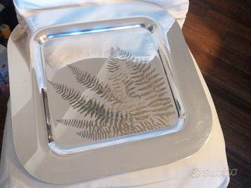 VASSOIO   IN ACCIAIO