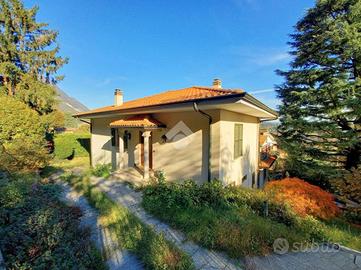 VILLA SINGOLA A PONTE LAMBRO