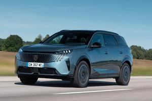 Peugeot 5008 PEUGEOT 5008 Hybrid 145 e-DCS6 Allure