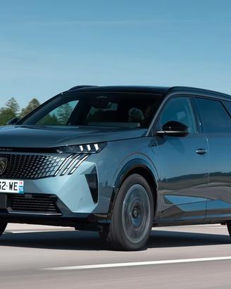 Peugeot 5008 PEUGEOT 5008 Hybrid 145 e-DCS6 Allure