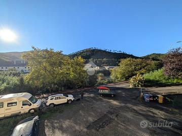 5 LOCALI A CASARZA LIGURE