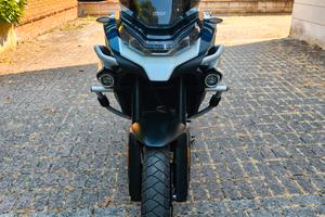 CF Moto 800mt Explore 