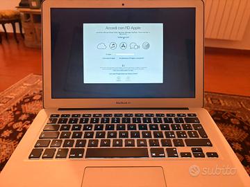 Apple Mac Book Air