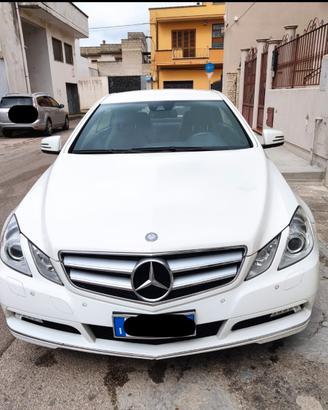Mercedes e220 coupe classe E 
