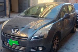 PEUGEOT 5008 5 +2 POSTI 7 POSTI