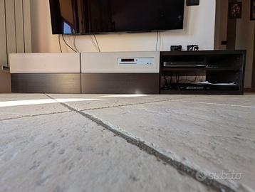 Mobile tv Ikea besta con home theatre