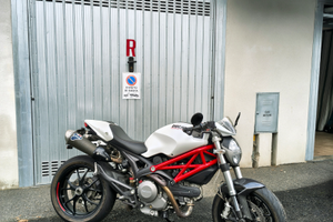 Ducati Monster 796