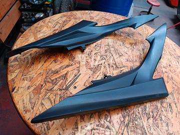 fianchetti SUZUKI GSR 600 tutti anni