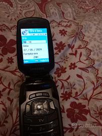 Samsung SGH-P910 – TV-Fonino con alimentatore